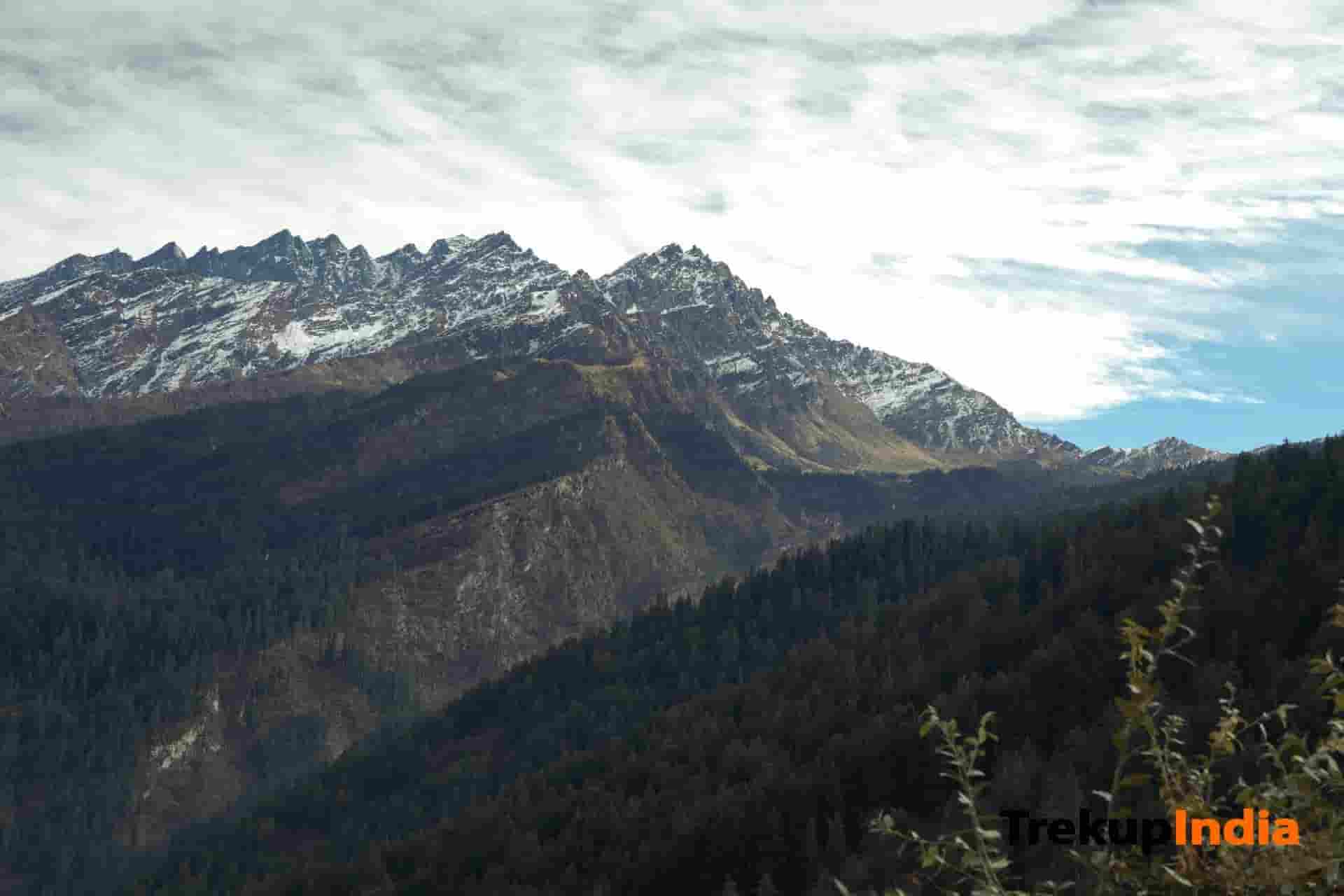 Pangarchulla Peak Trek