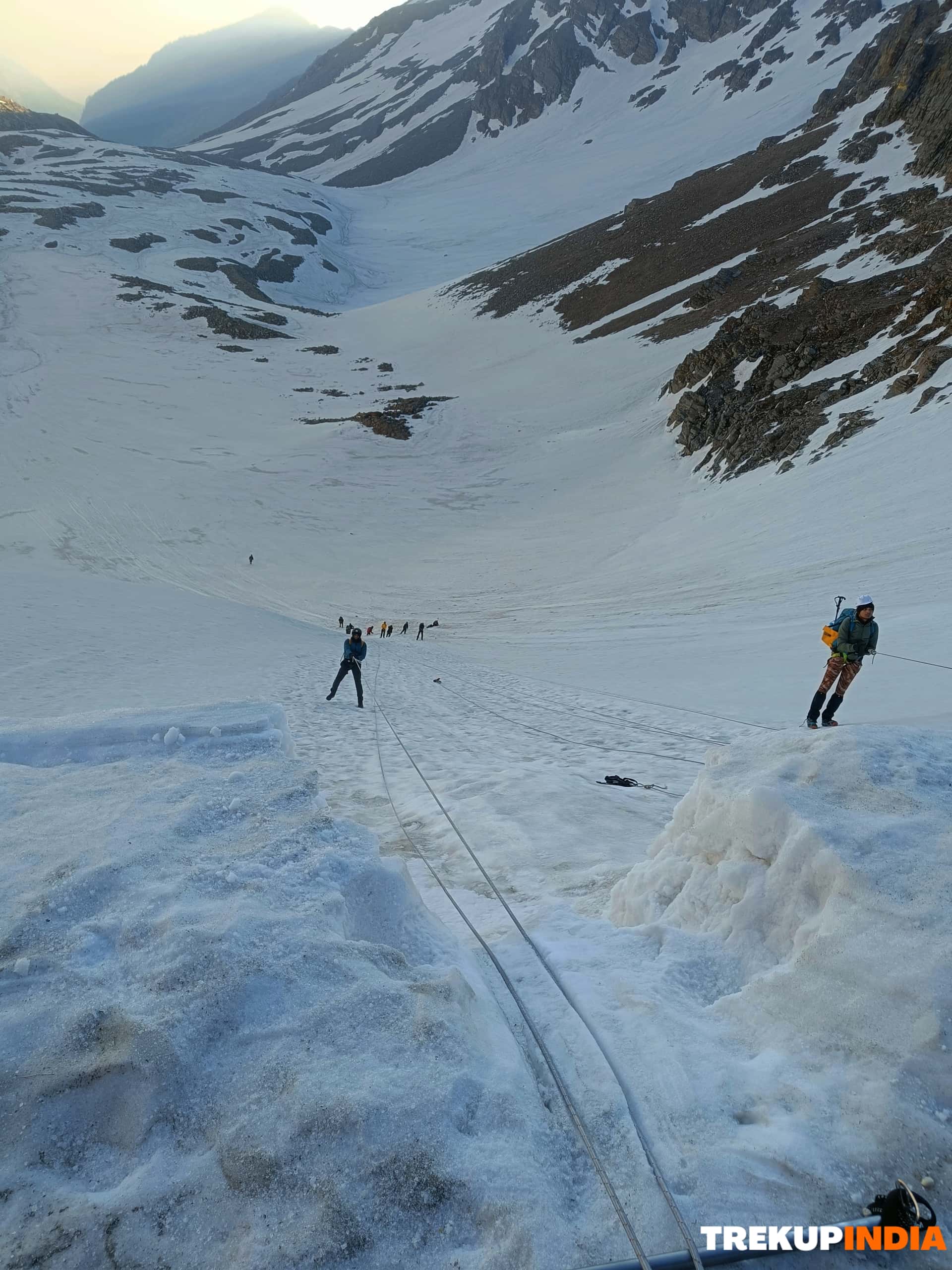 Buran Ghati Trek: An Exceptional Alternative to Roopkund Lake Trek