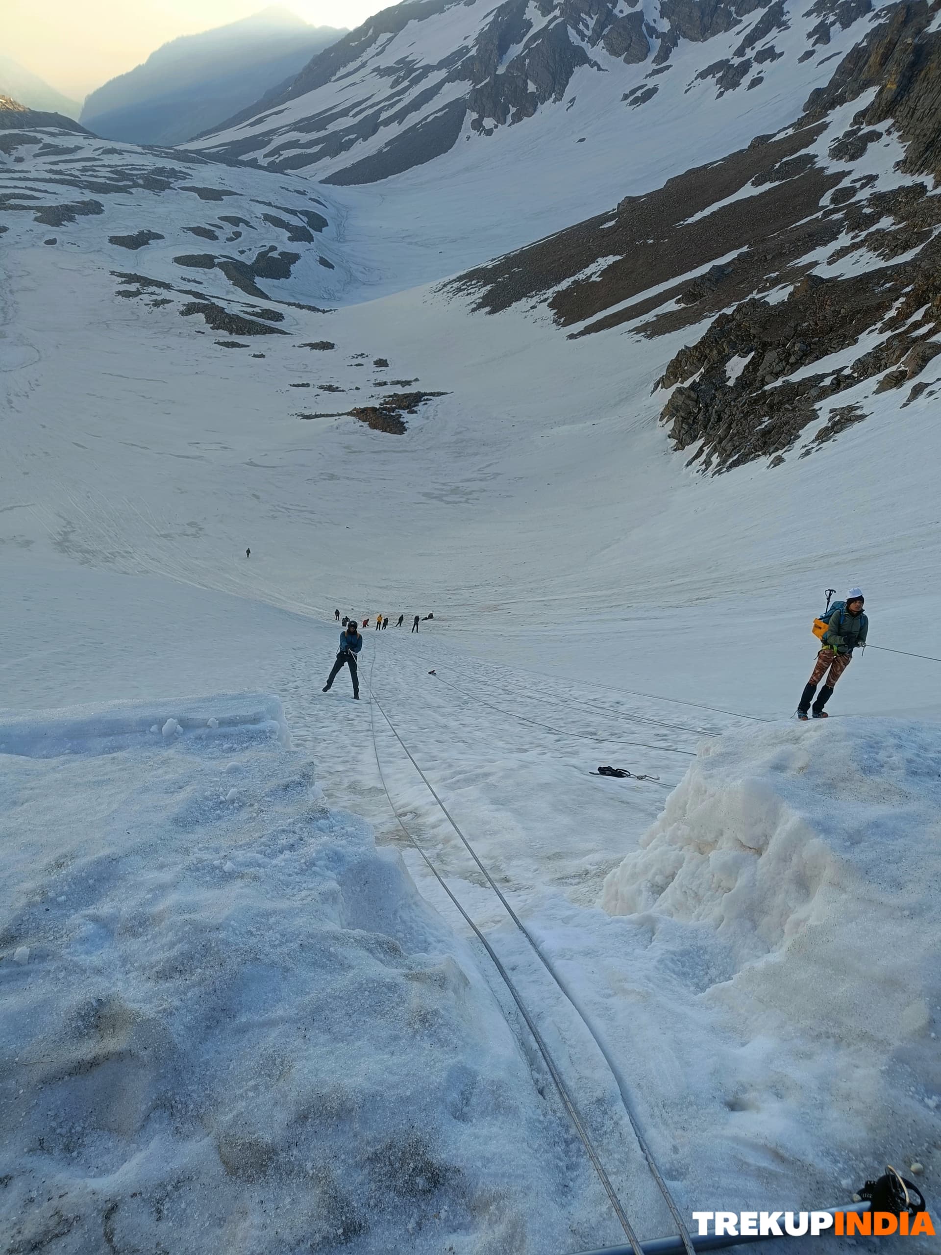 Buran Ghati Trek: An Exceptional Alternative to Roopkund Lake Trek