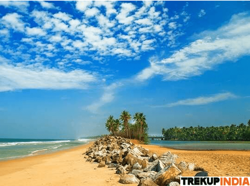 Bekal Beach Trek | Coastal Trekking Route & Travel Guide