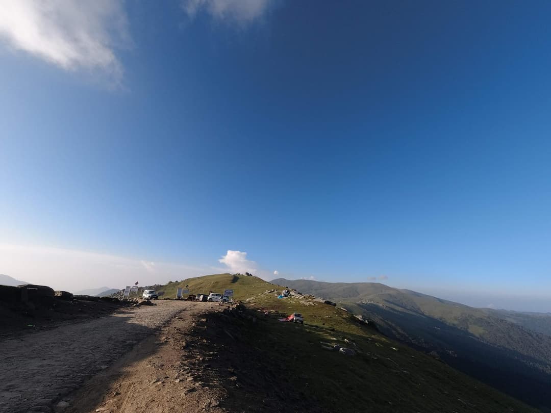 Chanshal Pass Trek