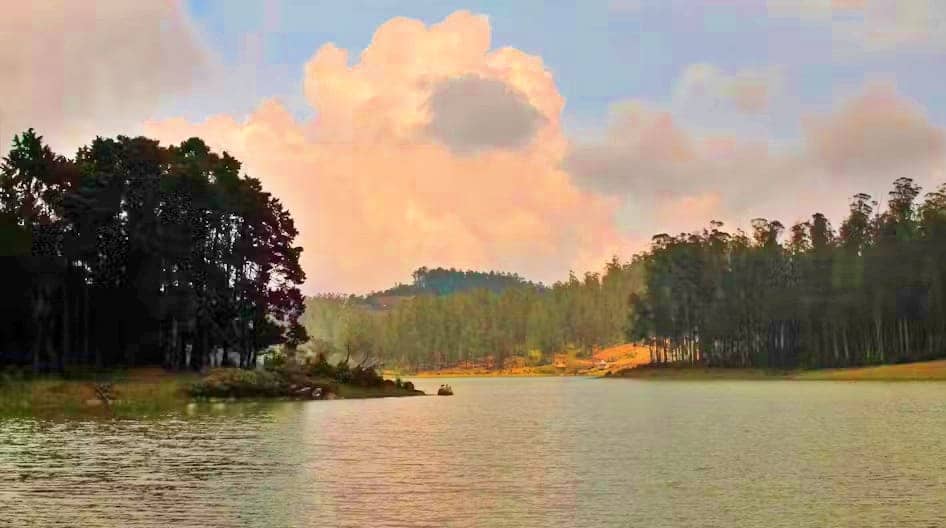 Nilgiris Green Lake Trek – Scenic High-Altitude Trek in Tamil Nadu