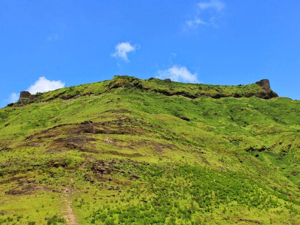 Rohida Fort Trek – Vichitragad Trek Near Pune | Historic Sahyadri Fort