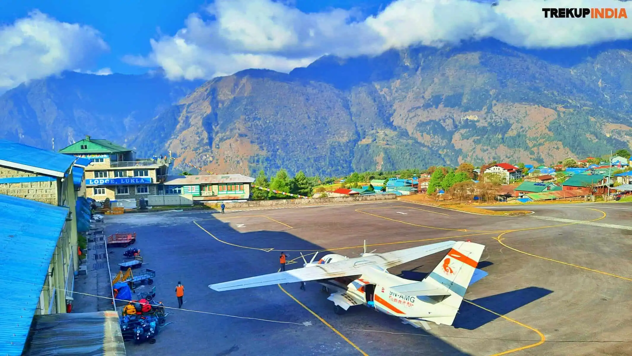 Everest Base Camp Trek – Day 2 Everest Base Camp Trek – Day 2