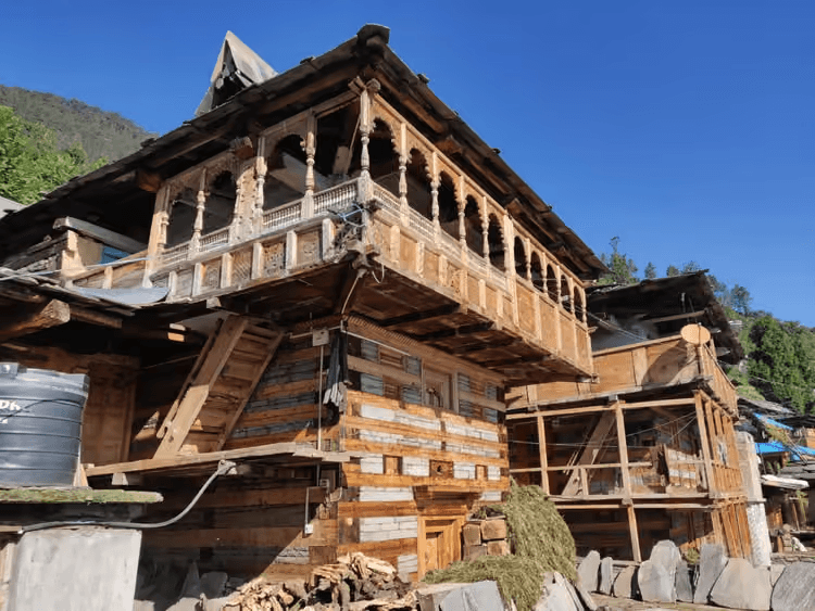 Buran Ghati Trek – Day 1 Buran Ghati Trek – Day 1
